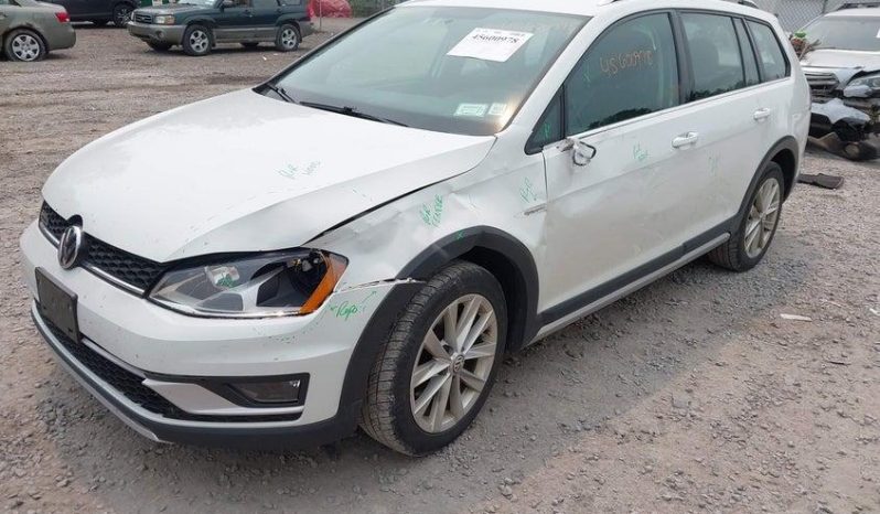 
VOLKSWAGEN GOLF ALLTRACK, 2017 (2016) full									