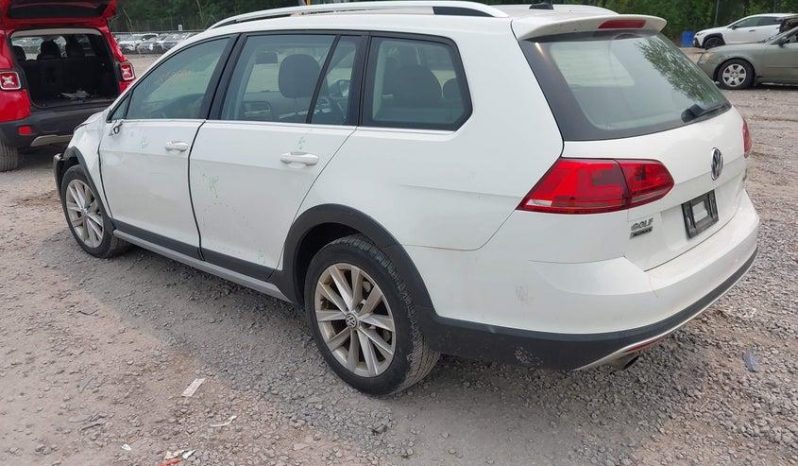 
VOLKSWAGEN GOLF ALLTRACK, 2017 (2016) full									