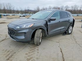 FORD ESCAPE SE, 2020