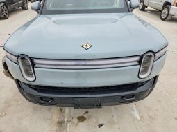 
RIVIAN R1S ADVENTURE, 2026 (2025) full									