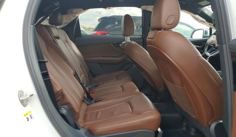 
AUDI Q7 PREMIUM, 2019 (2018) full									