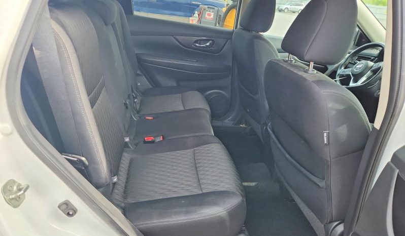 
NISSAN ROGUE SV, 2017 full									