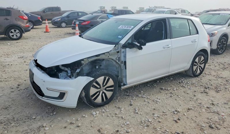 
VOLKSWAGEN E-GOLF SE, 2017 full									