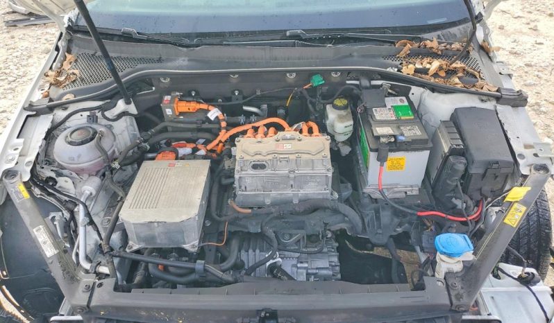 
VOLKSWAGEN E-GOLF SE, 2017 full									