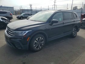 VOLKSWAGEN TIGUAN S, 2023 (2022)