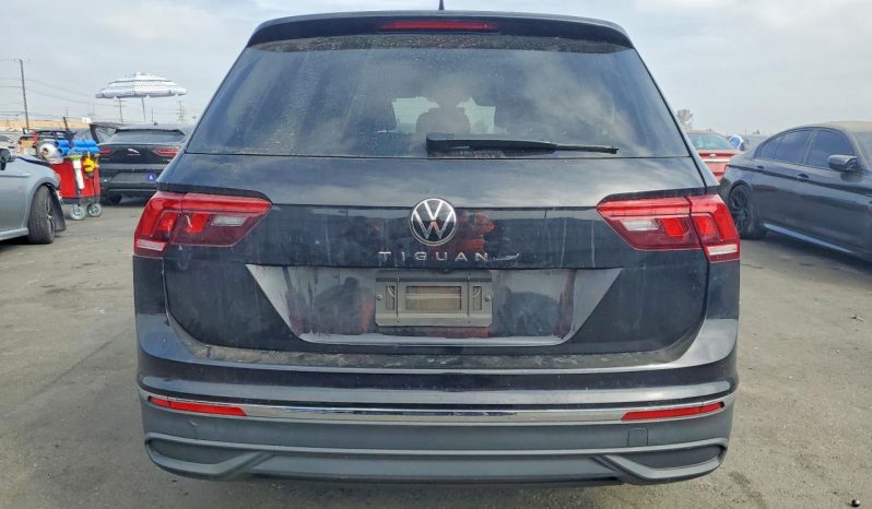 
VOLKSWAGEN TIGUAN S, 2023 (2022) full									