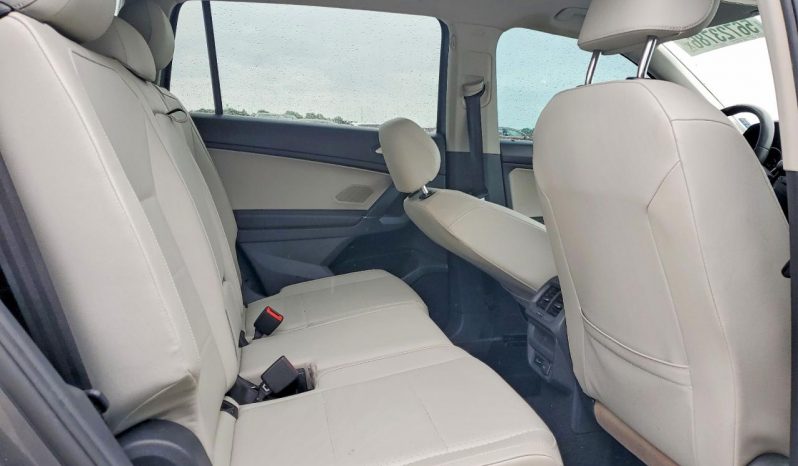 
VOLKSWAGEN TIGUAN SE, 2020 (2019) full									
