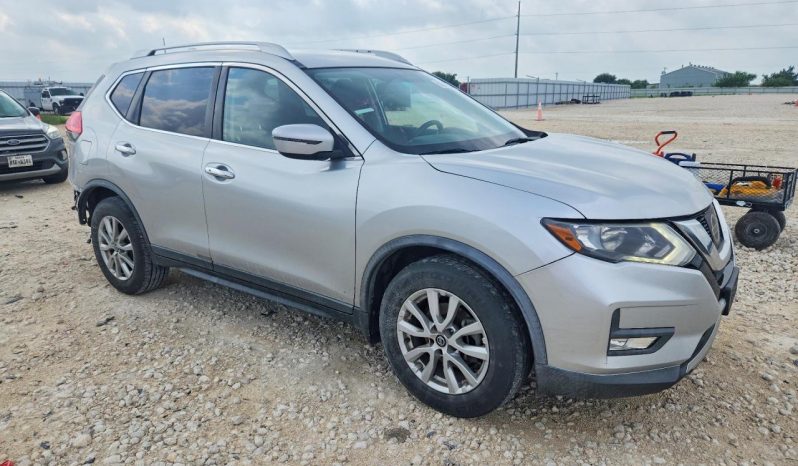 
NISSAN ROGUE SV, 2017 full									