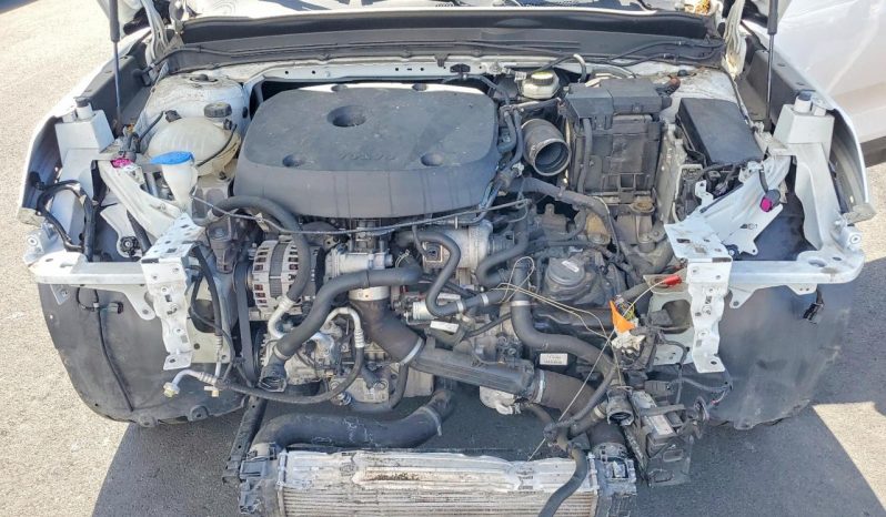 
VOLVO XC40 T5 MOMENTUM, 2019 (2018) full									