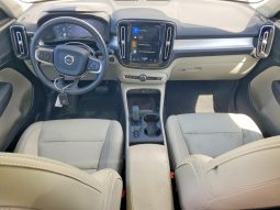 
VOLVO XC40 T5 MOMENTUM, 2019 (2018) full									