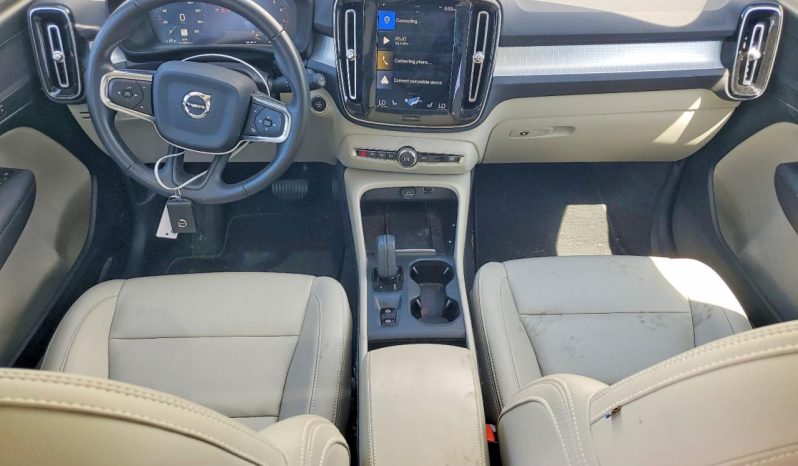 
VOLVO XC40 T5 MOMENTUM, 2019 (2018) full									