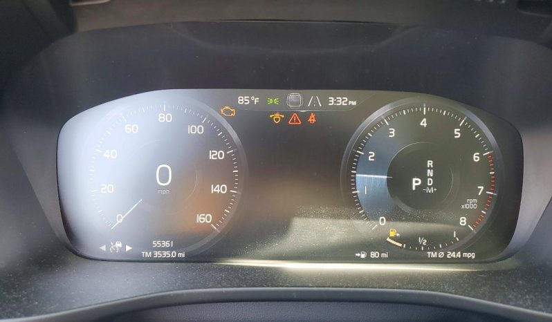
VOLVO XC40 T5 MOMENTUM, 2019 (2018) full									