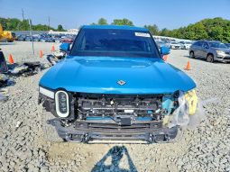 
RIVIAN R1T ADVENTURE, 2022 full									