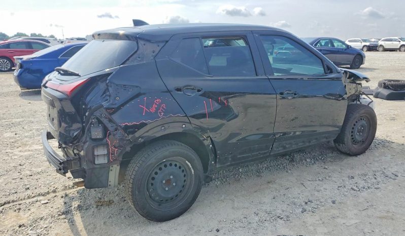 
NISSAN KICKS S, 2024 full									