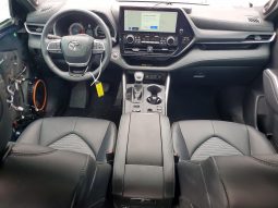 
TOYOTA HIGHLANDER XSE, 2026 (2025) full									