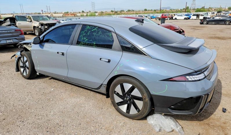 
HYUNDAI IONIQ 6 SE, 2023 full									