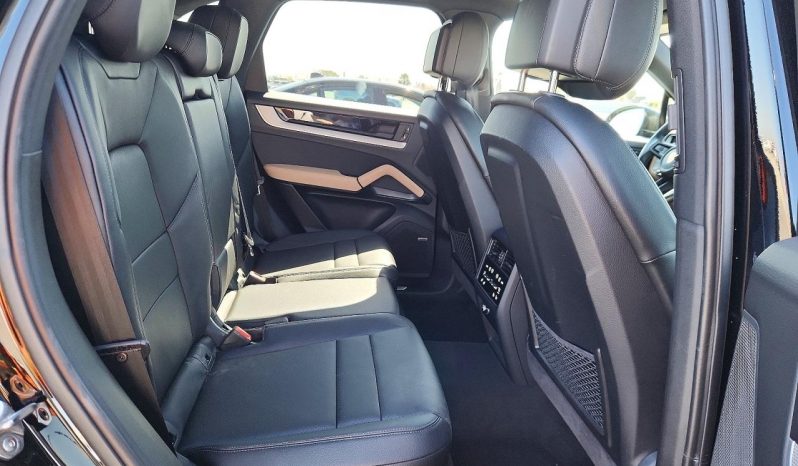 
PORSCHE CAYENNE, 2024 (2023) full									