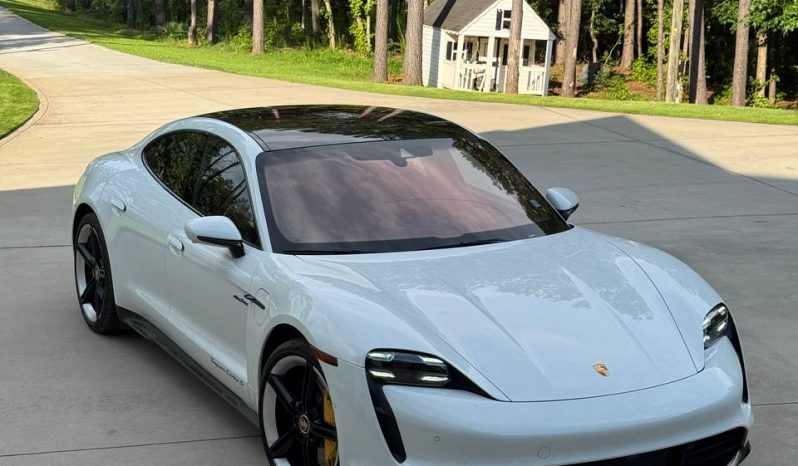 
PORSCHE TAYCAN TURBO S, 2020 full									