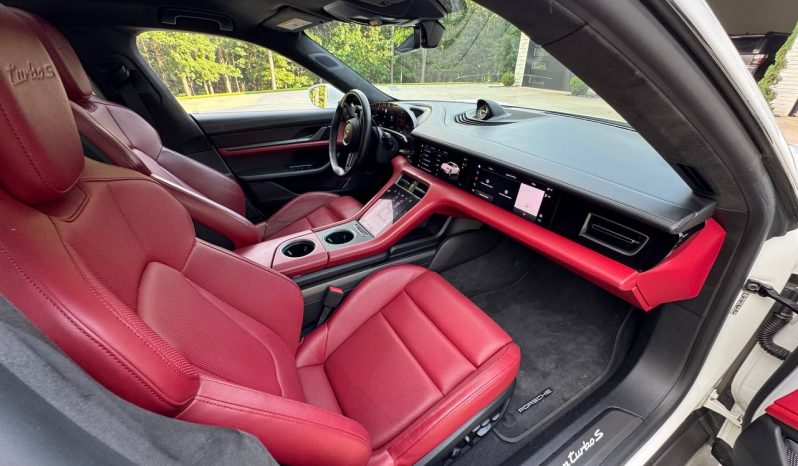
PORSCHE TAYCAN TURBO S, 2020 full									