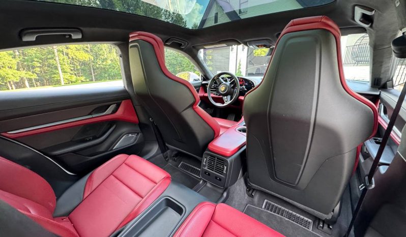 
PORSCHE TAYCAN TURBO S, 2020 full									