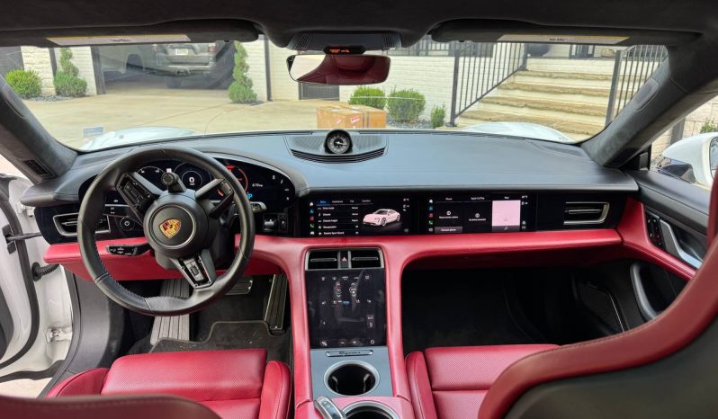 
PORSCHE TAYCAN TURBO S, 2020 full									
