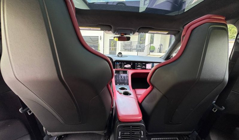 
PORSCHE TAYCAN TURBO S, 2020 full									