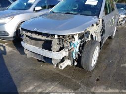 
JEEP COMPASS LATITUDE, 2018 full									