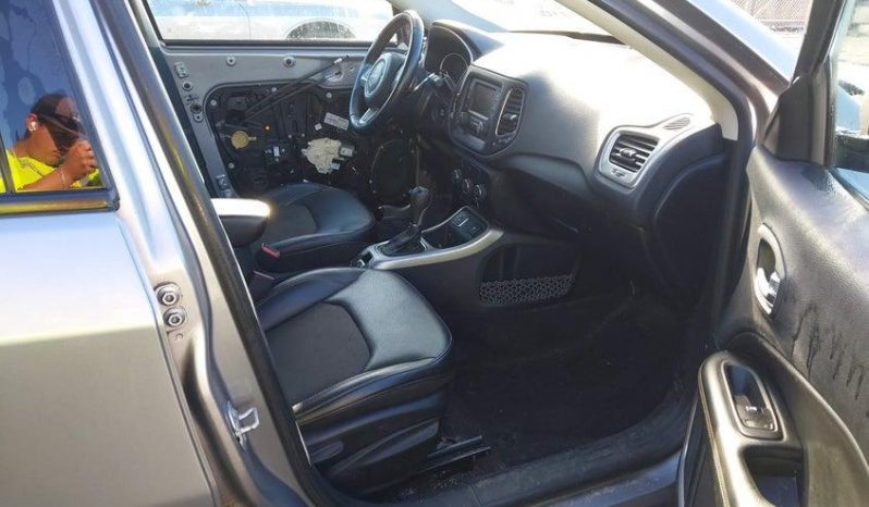 
JEEP COMPASS LATITUDE, 2018 full									