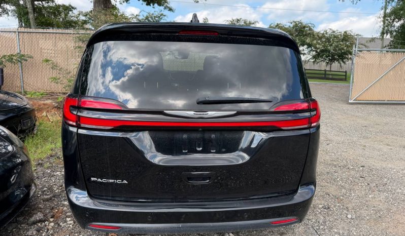 
CHRYSLER PACIFICA TOURING L, 2024 full									
