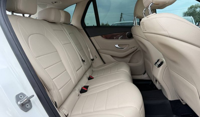 
MERCEDES-BENZ GLC 300, 2018 (2017) full									