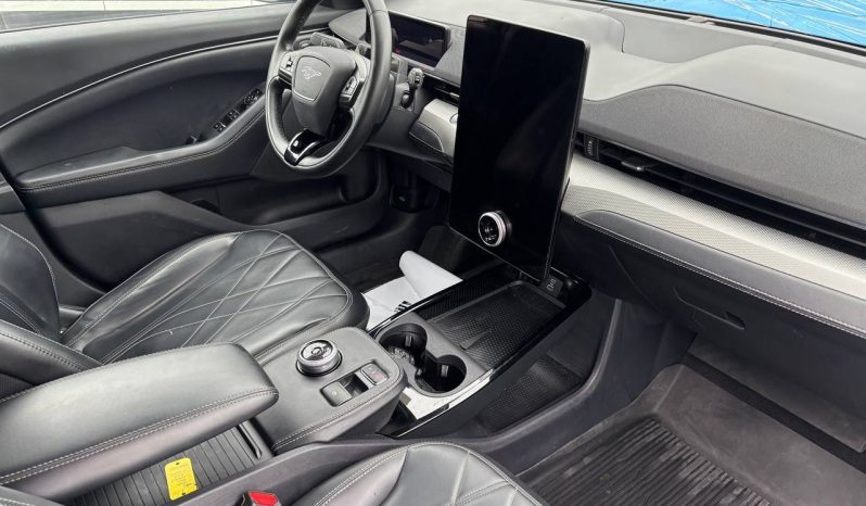 
FORD MUSTANG MACH-E SELECT, 2023 (2022) full									
