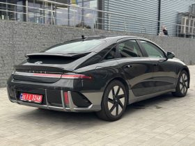 HYUNDAI IONIQ 6 SE, 2023