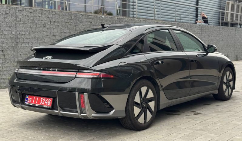 
HYUNDAI IONIQ 6 SE, 2023 full									