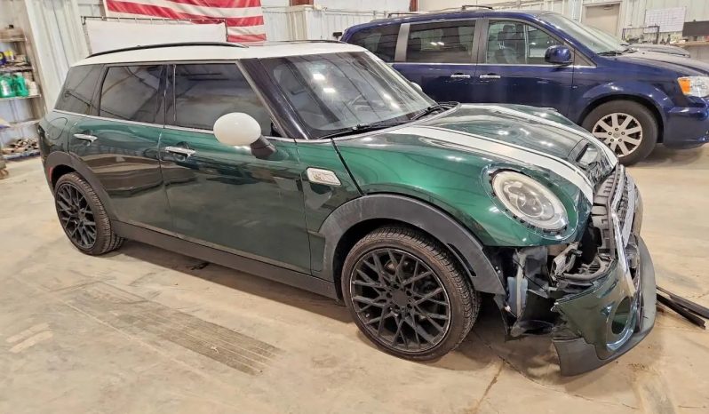 
MINI COOPER S CLUBMAN, 2016 full									