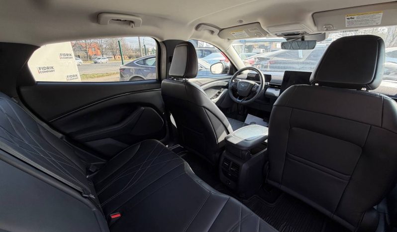 
FORD MUSTANG MACH-E SELECT, 2022 full									