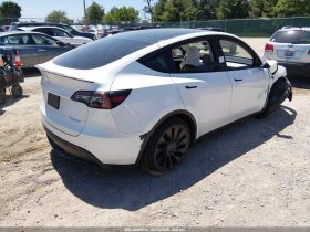 TESLA MODEL Y PERFORMANCE, 2022