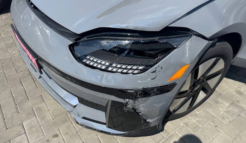 
HYUNDAI IONIQ 6 SE, 2024 (2023) full									