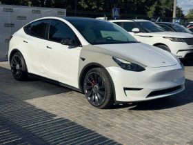 TESLA MODEL Y PERFORMANCE, 2022 (2021)