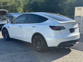 TESLA MODEL Y PERFORMANCE, 2022 (2021)