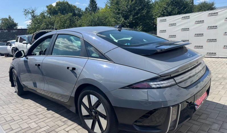 
HYUNDAI IONIQ 6 SE, 2024 (2023) full									