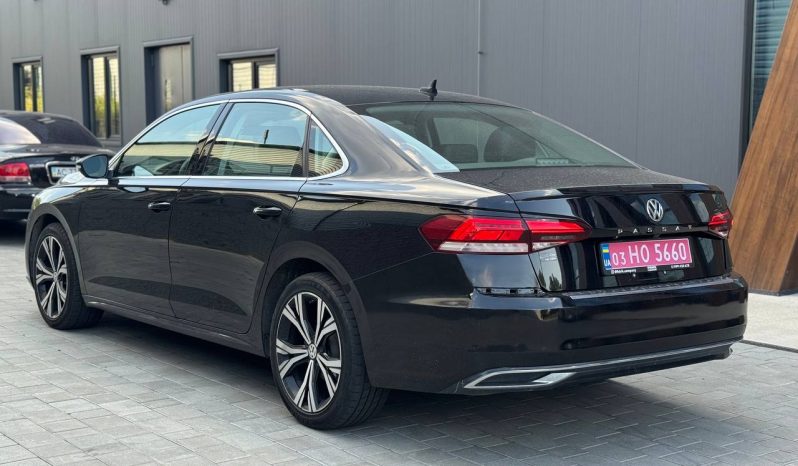 
VOLKSWAGEN PASSAT 2.0T SE, 2021 full									