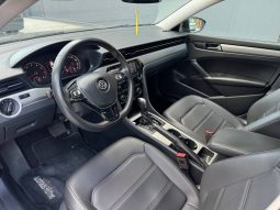 
VOLKSWAGEN PASSAT 2.0T SE, 2021 full									