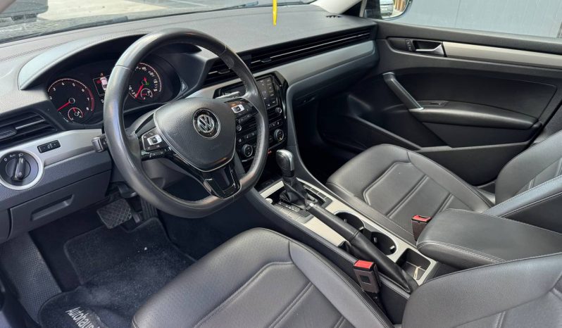
VOLKSWAGEN PASSAT 2.0T SE, 2021 full									
