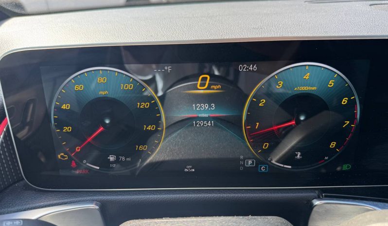 
MERCEDES-BENZ GLB 250 4MATIC, 2020 (2019) full									