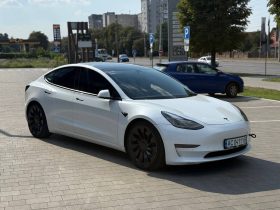 TESLA MODEL 3 PERFORMANCE, 2021 (2020)