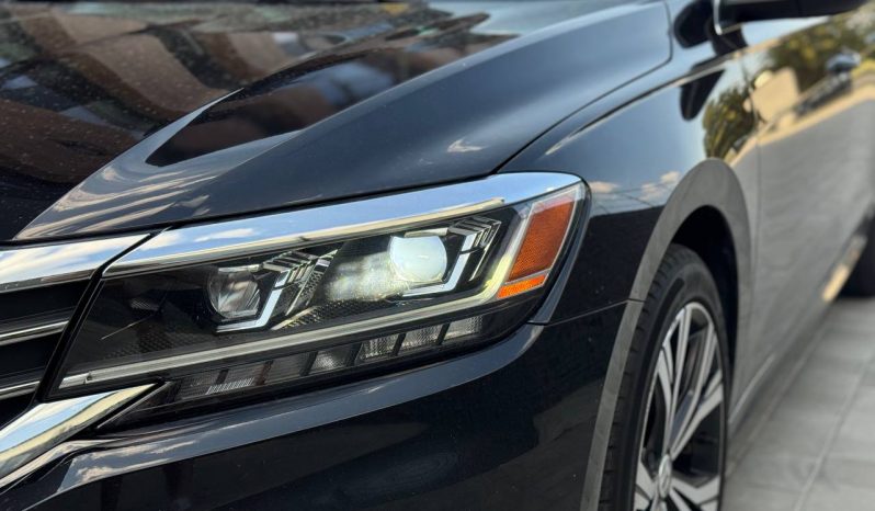 
VOLKSWAGEN PASSAT 2.0T SE, 2021 full									