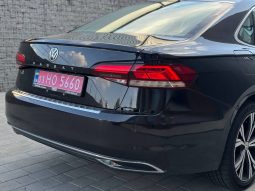 
VOLKSWAGEN PASSAT 2.0T SE, 2021 full									