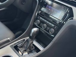 
VOLKSWAGEN PASSAT 2.0T SE, 2021 full									