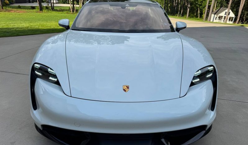 
PORSCHE TAYCAN TURBO S, 2020 full									