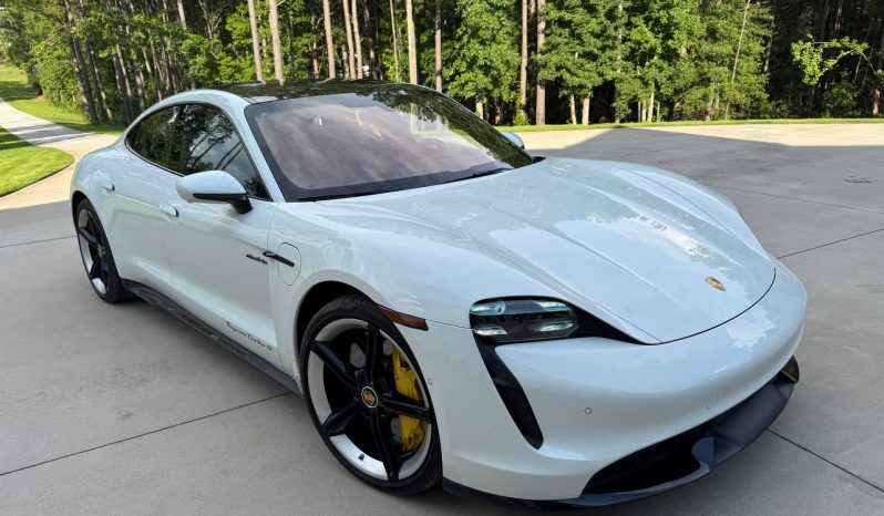 
PORSCHE TAYCAN TURBO S, 2020 full									